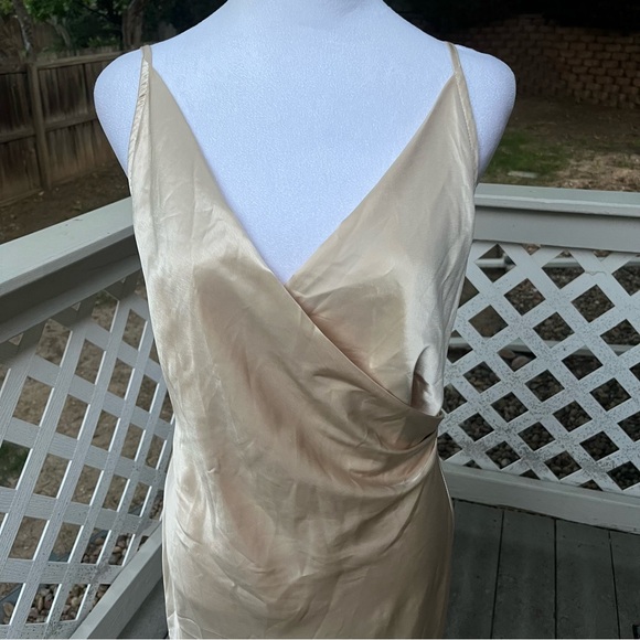 Bobbles & Lace Women Small Fast Track Gold Satin Dress Romantic Whimsical NEW - Picture 10 of 16